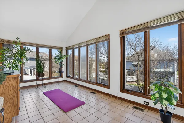 $799,000 | 1659 Brittany Lane, Hoffman Estates, IL 60192