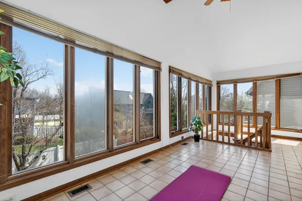 $799,000 | 1659 Brittany Lane, Hoffman Estates, IL 60192