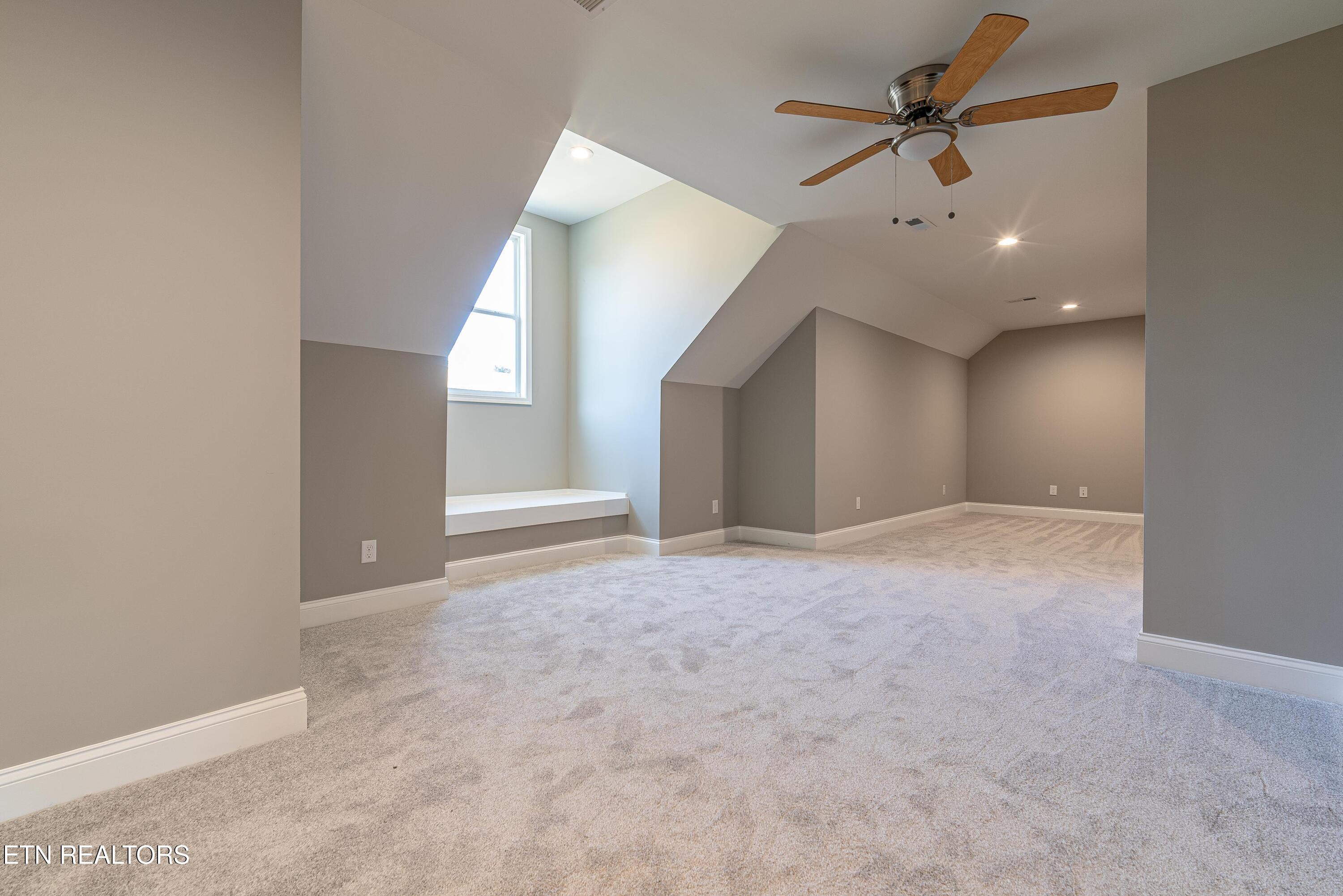 172 Crossroads Boulevard Oak Ridge, TN 37830 - Photo 17 of 26 DSC06313