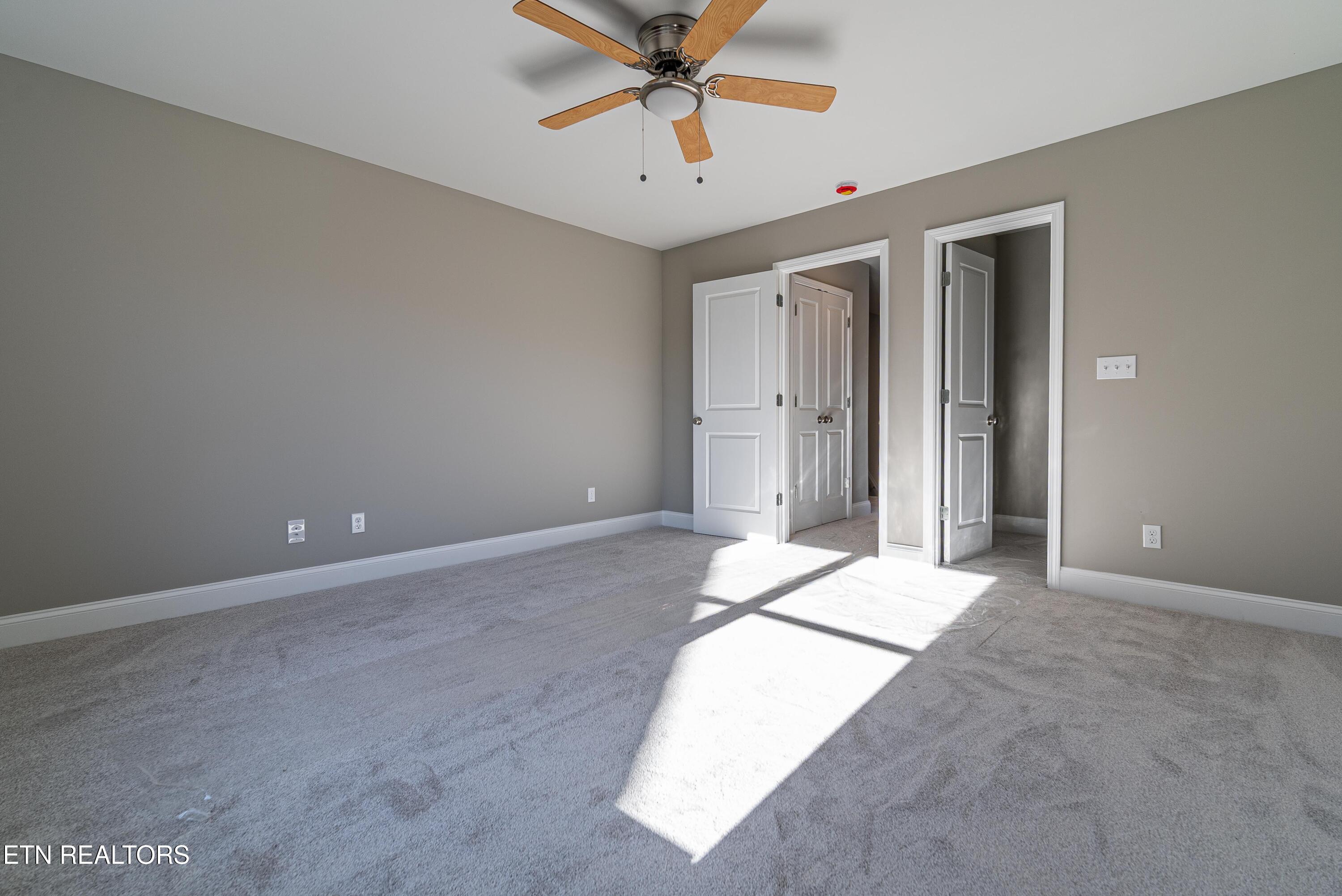 172 Crossroads Boulevard Oak Ridge, TN 37830 - Photo 20 of 26 DSC06354