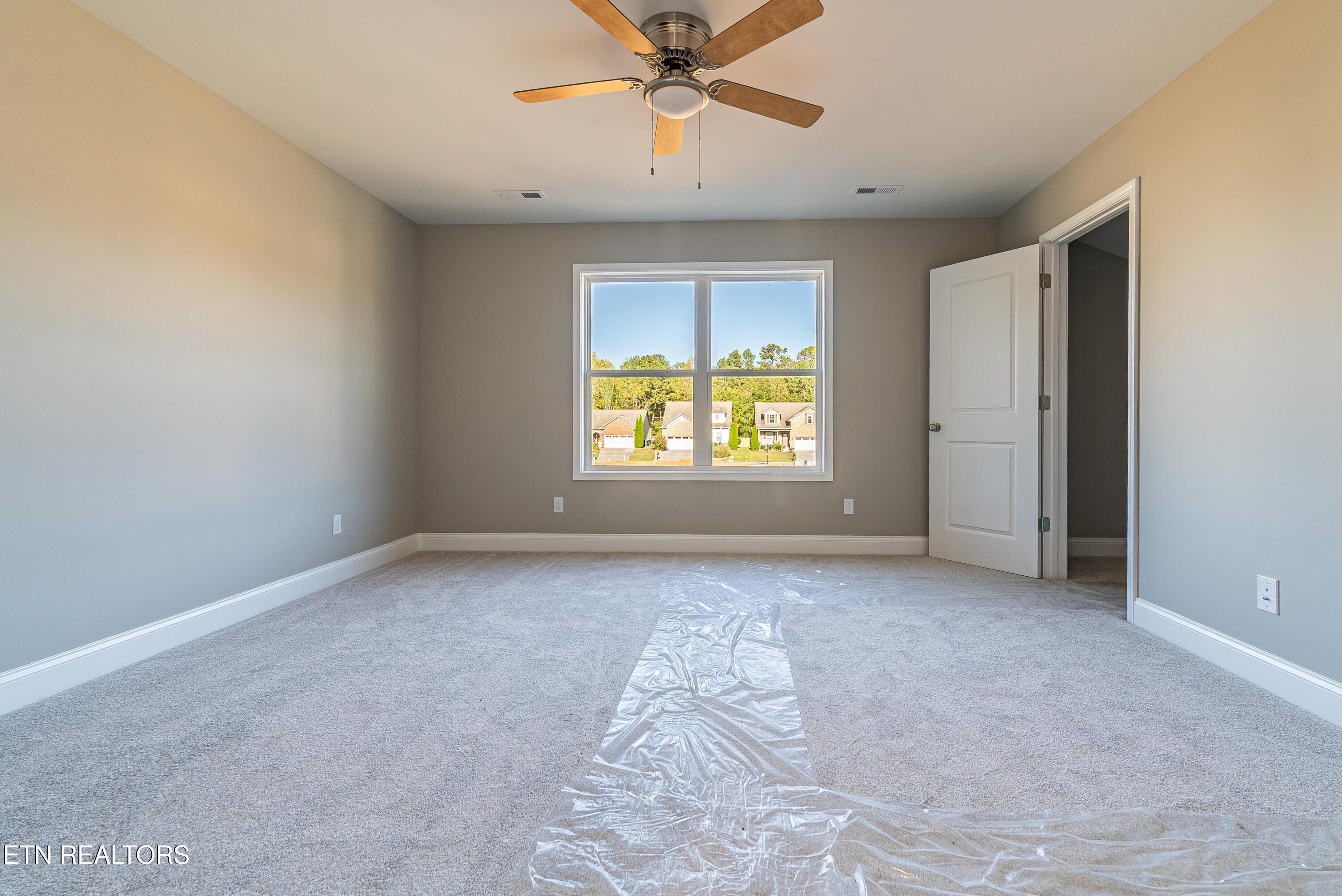 172 Crossroads Boulevard Oak Ridge, TN 37830 - Photo 23 of 26 DSC06363-Edit