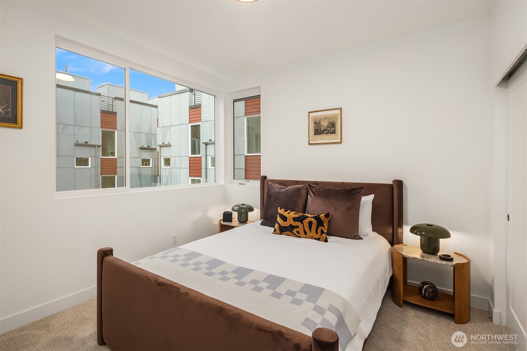 1827 14th Avenue, Unit B Seattle, WA 98122 - Photo 12 of 24