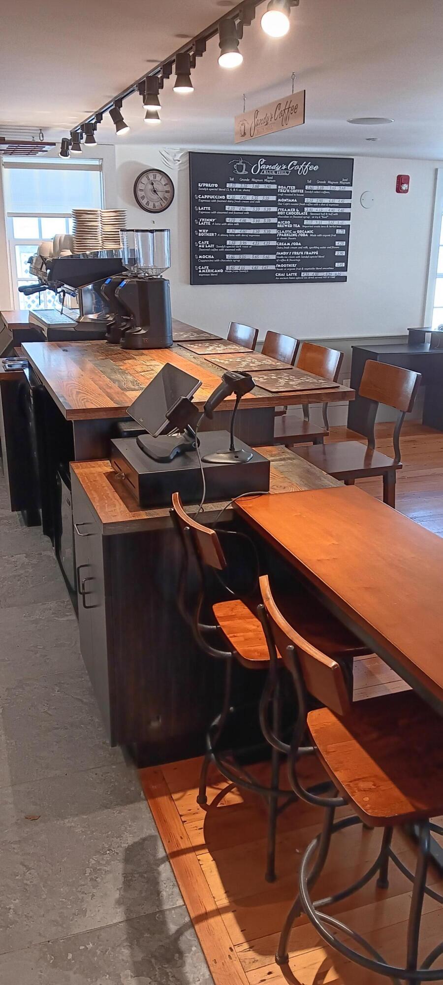 40 Main Street Blue Hill, ME 04614 - Photo 12 of 40 Bar 2