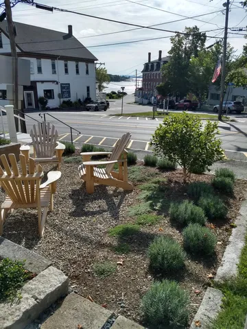 $1,200,000 | 40 Main Street, Blue Hill, ME 04614