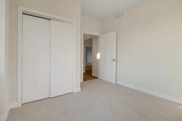 $399,000 | 31079 Magnolia Ridge Way, Lindstrom, MN 55045