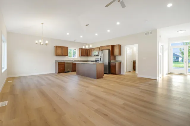 $399,000 | 31079 Magnolia Ridge Way, Lindstrom, MN 55045