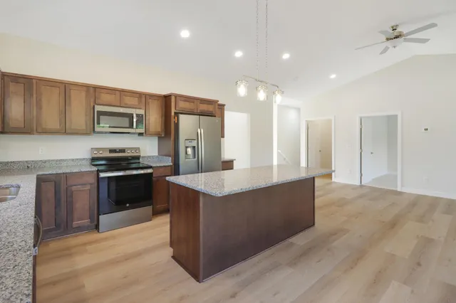 $399,000 | 31079 Magnolia Ridge Way, Lindstrom, MN 55045