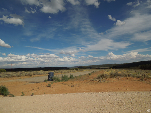 35 South Stone Road South, Unit 8 La Sal, UT 84530 - Photo 3 of 4 View of yard featuring a rural view