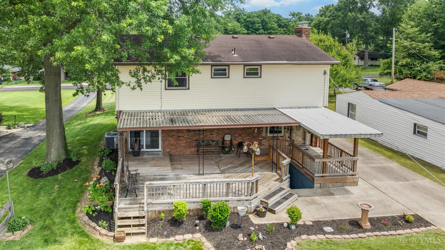 10495 Pottinger Road Cincinnati, OH 45251 - Photo 13 of 63