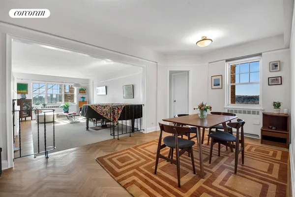 a view of a livingroom and dining room