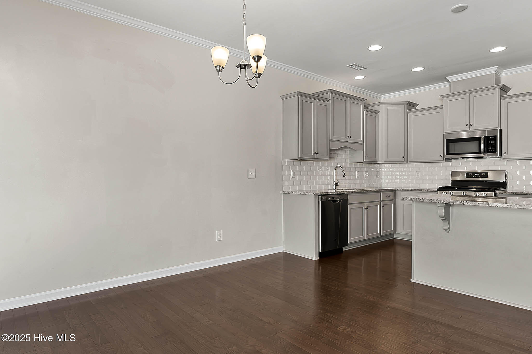 6518 Perry Creek Road Raleigh, NC 27616 - Photo 15 of 59 DSC05051