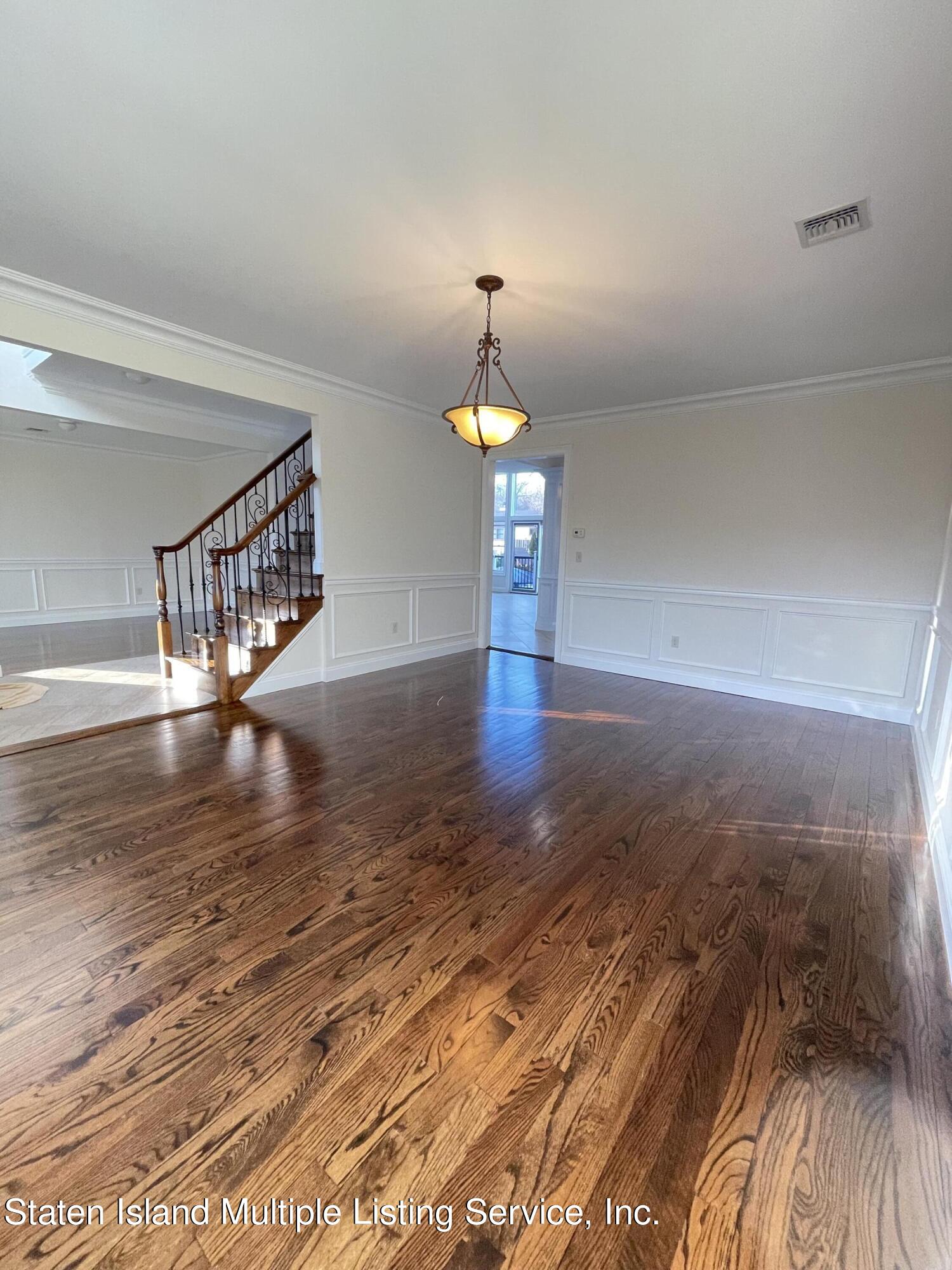 67 Hanover Avenue Staten Island, NY 10309 - Photo 12 of 22 Formal Dining Room