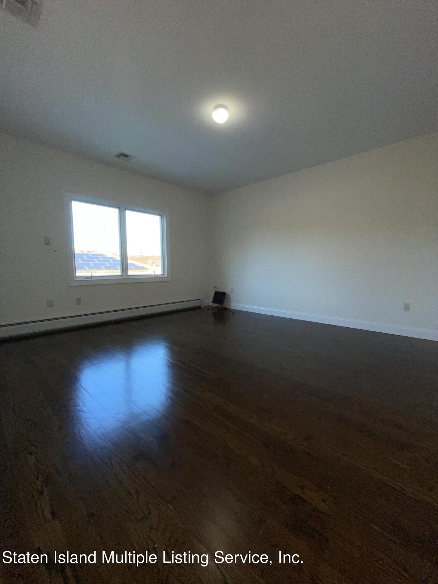 67 Hanover Avenue Staten Island, NY 10309 - Photo 14 of 22 Master Bedroom