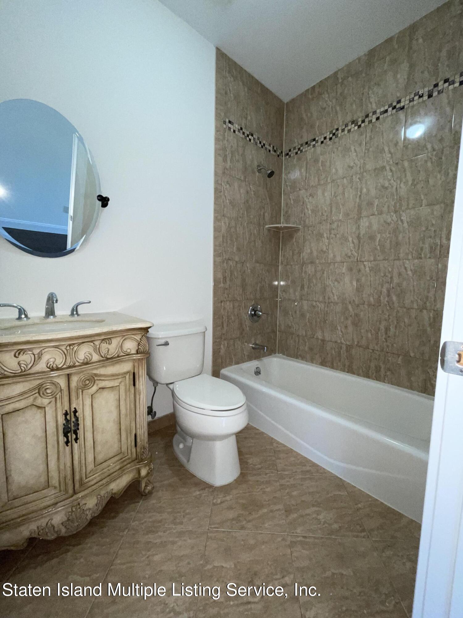 67 Hanover Avenue Staten Island, NY 10309 - Photo 19 of 22 Full Bath