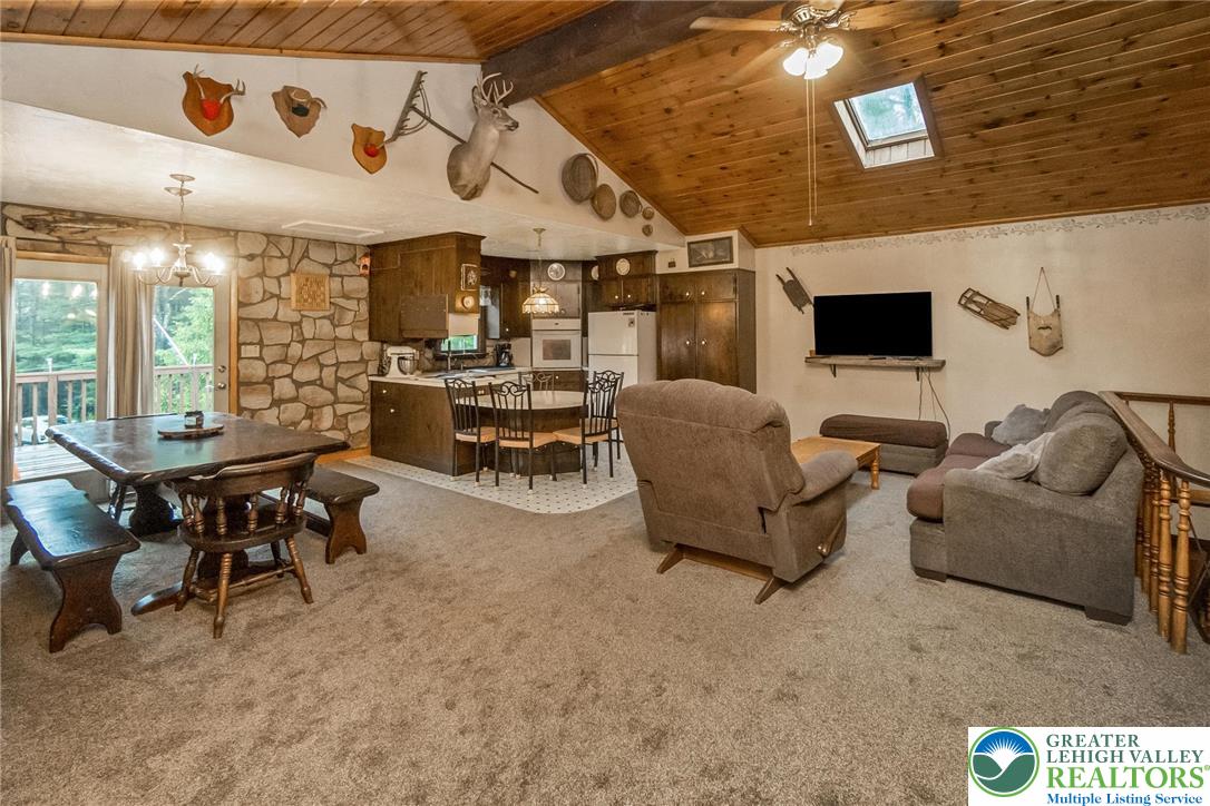 9223 North Loop Road Slatington, PA 18080 - Photo 27 of 60