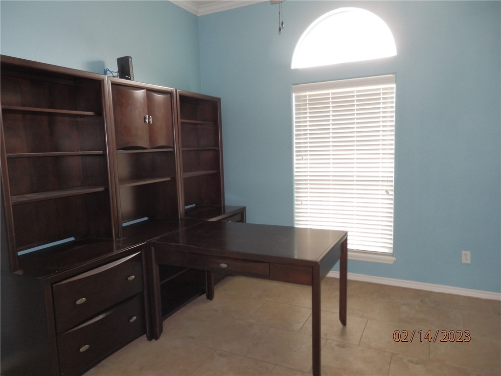 15853 Punta Espada Loop Corpus Christi, TX 78418 - Photo 8 of 29