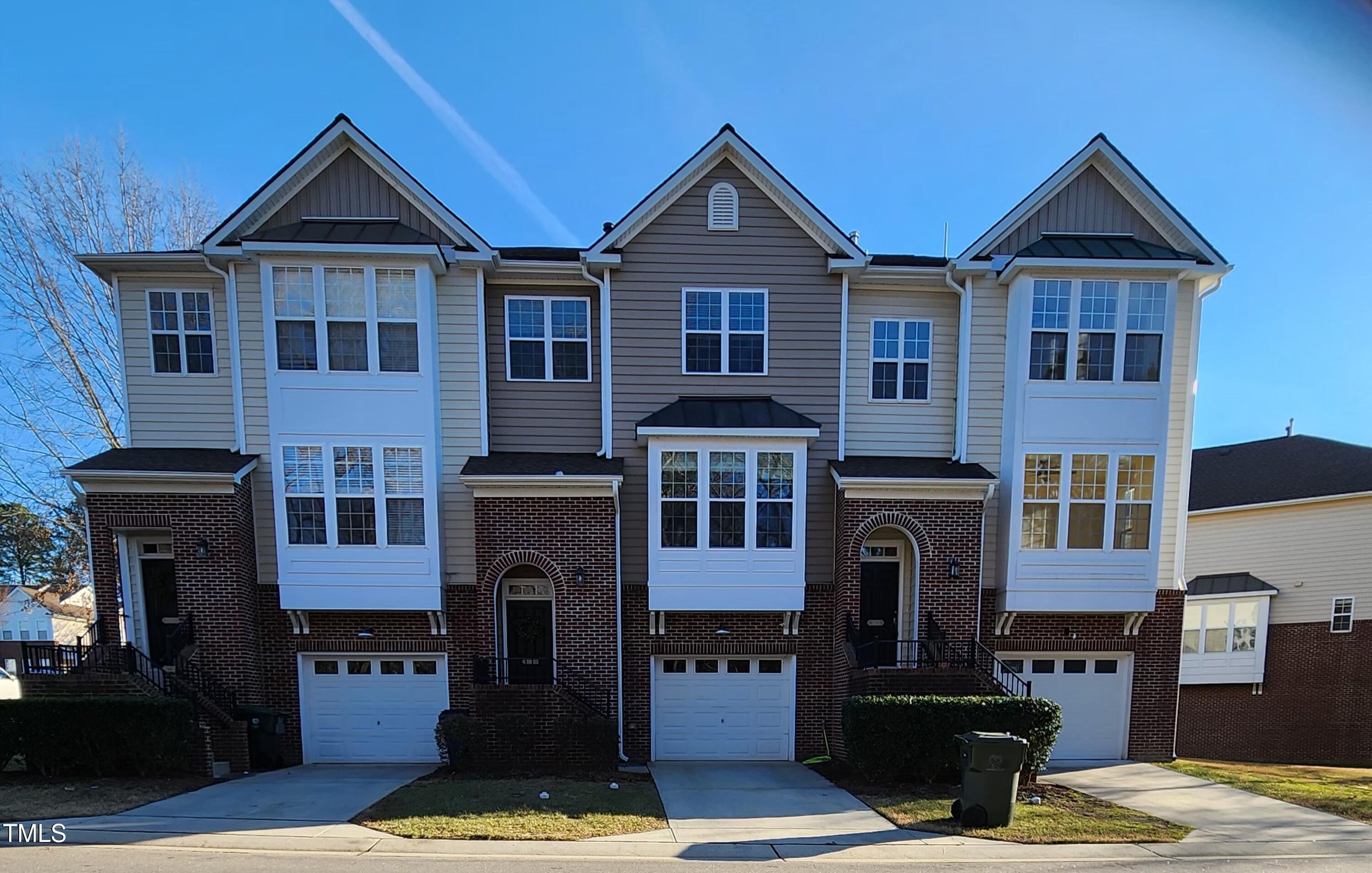 5409 Crescentview Parkway Raleigh, NC 27606 - Photo 1 of 46 Front