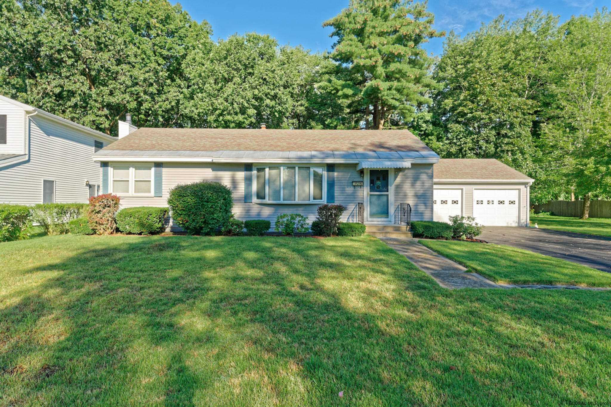 14 Leto Road Guilderland, NY 12203 - Photo 1 of 17 Photo 1