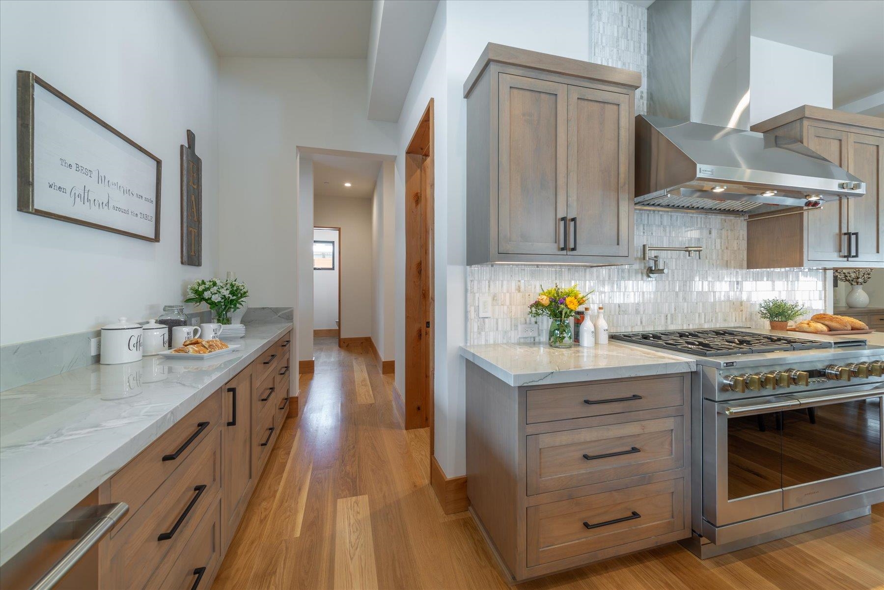 11159 Henness Road Truckee, CA 96161 - Photo 10 of 21