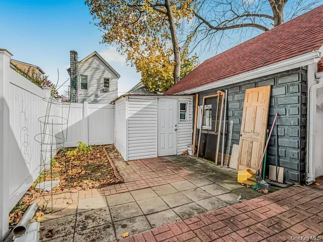 $799,000 | 4450 Hill Avenue | Wakefield