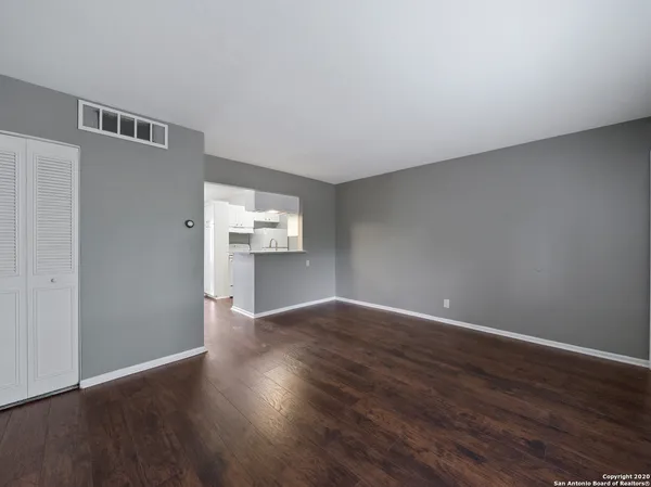 $914 | 1045 Shook Avenue, Unit 134, San Antonio, TX 78212