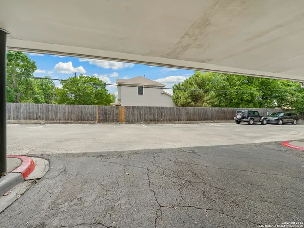$914 | 1045 Shook Avenue, Unit 134, San Antonio, TX 78212