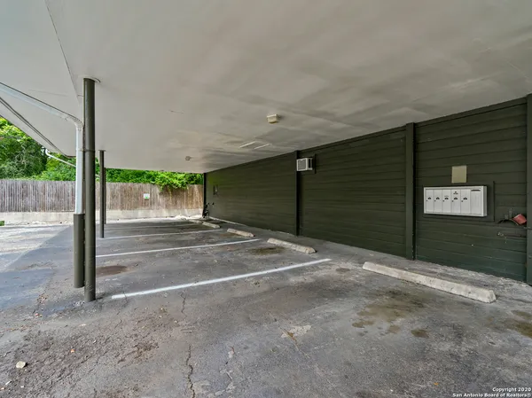 $914 | 1045 Shook Avenue, Unit 134, San Antonio, TX 78212