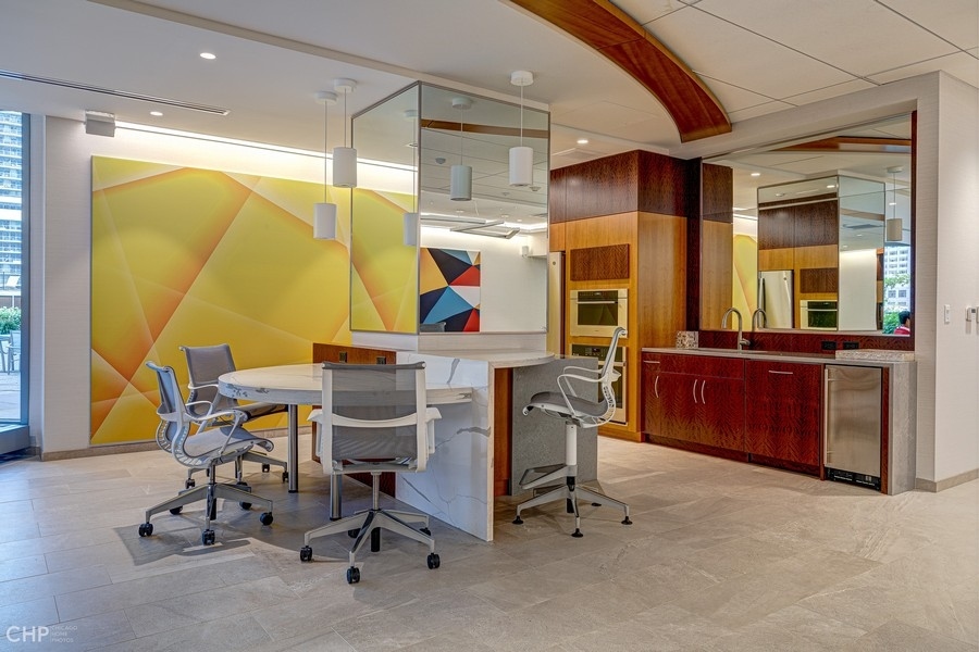 400 East Randolph Street, Unit 3429 Chicago, IL 60601 - Photo 28 of 44 a view of a workspace with furniture