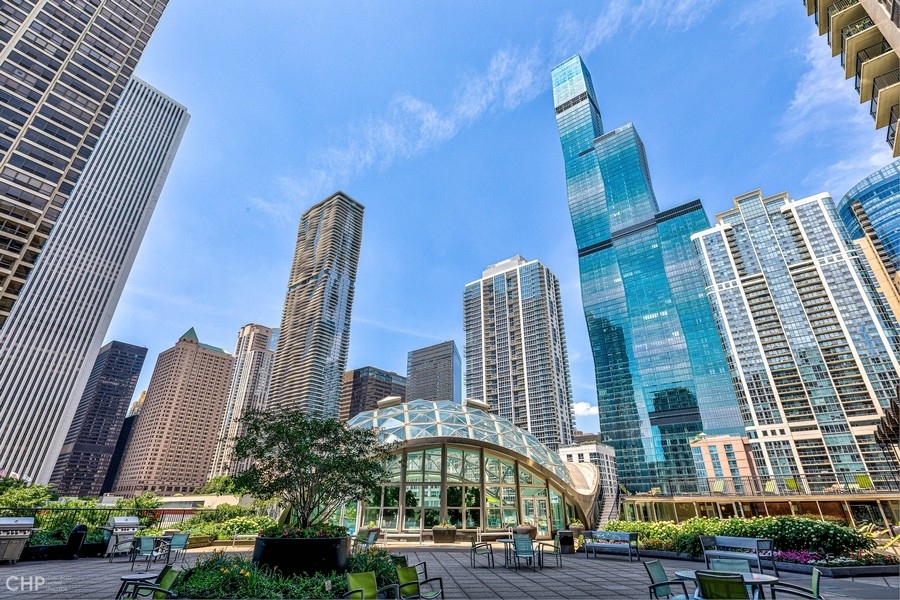 400 East Randolph Street, Unit 3429 Chicago, IL 60601 - Photo 42 of 44 a view of a tall building