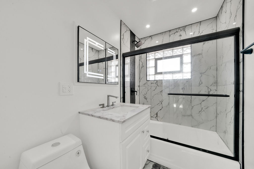 7932 South Pulaski Road, Unit 301E Chicago, IL 60652 - Photo 8 of 17 Gallery Image 8