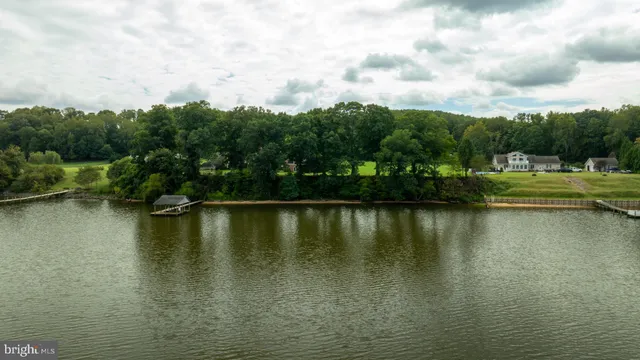 $1,235,000 | 30079 Goose Point Court, Port Royal, VA 22535