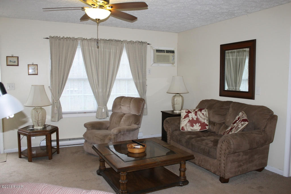 112 Scoda Road Hawley, PA 18428 - Photo 4 of 26 LR 2