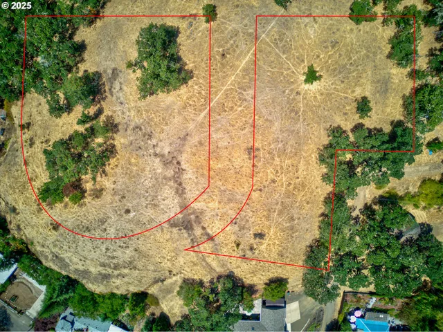 $60,000 | 0 Northeast Crescent Alley, Roseburg, OR 97470