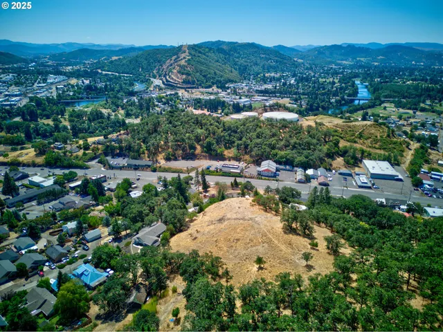 $60,000 | 0 Northeast Crescent Alley, Roseburg, OR 97470