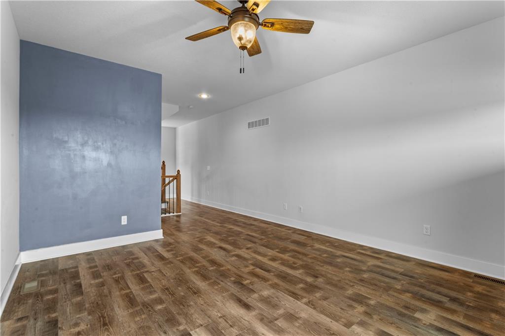 1121 South Minton Road, Unit A Independence, MO 64056 - Photo 5 of 42