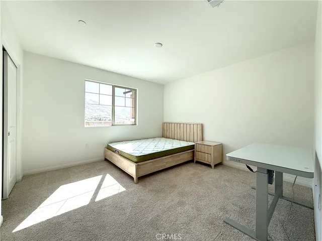 $850 | 21696 Thomas Court, Colton, CA 92324