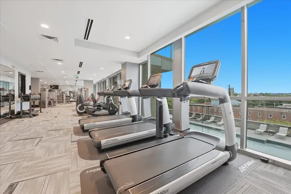 $2,500 | 900 20th Avenue South, Unit 1004, Nashville, TN 37212