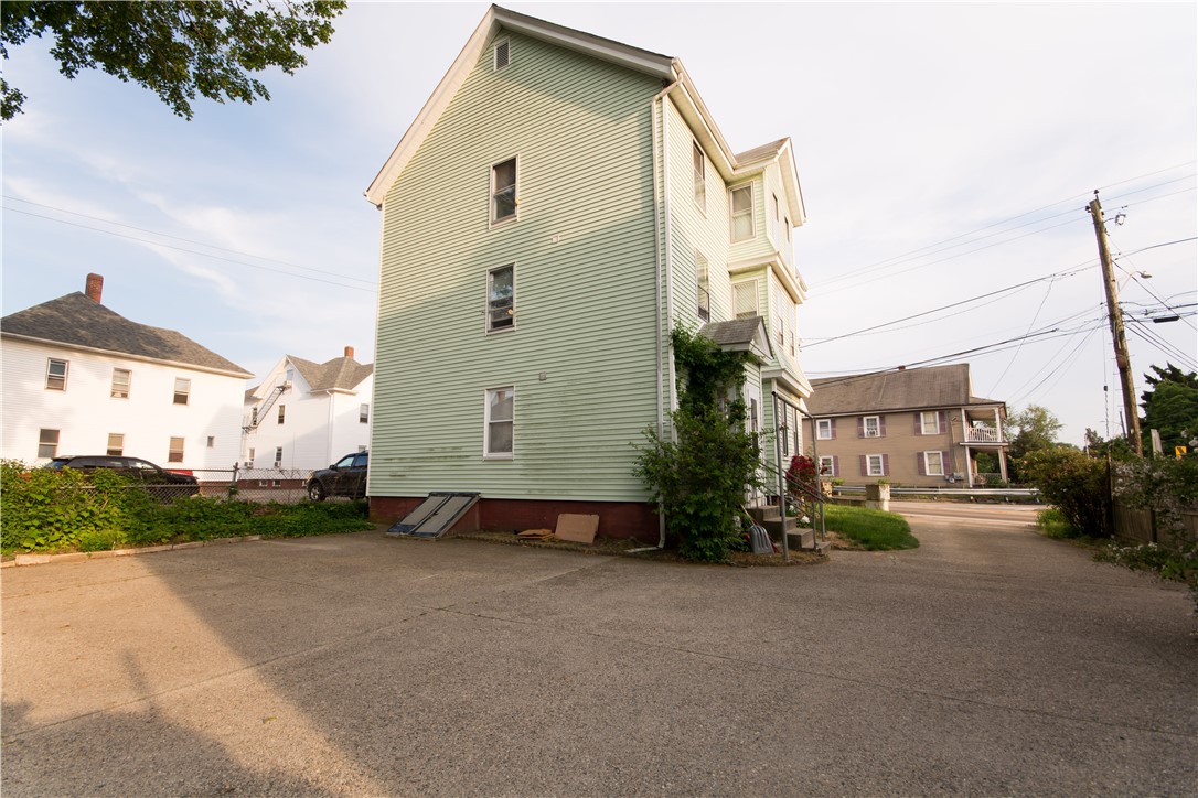 92 Kickemuit Road Warren, RI 02885 - Photo 50 of 50 Gallery Image 50