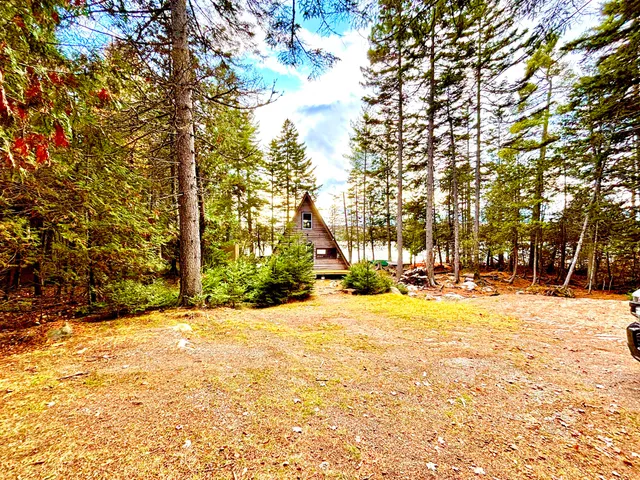 $239,000 | 49 Cozy Corner, Millinocket, ME 04462