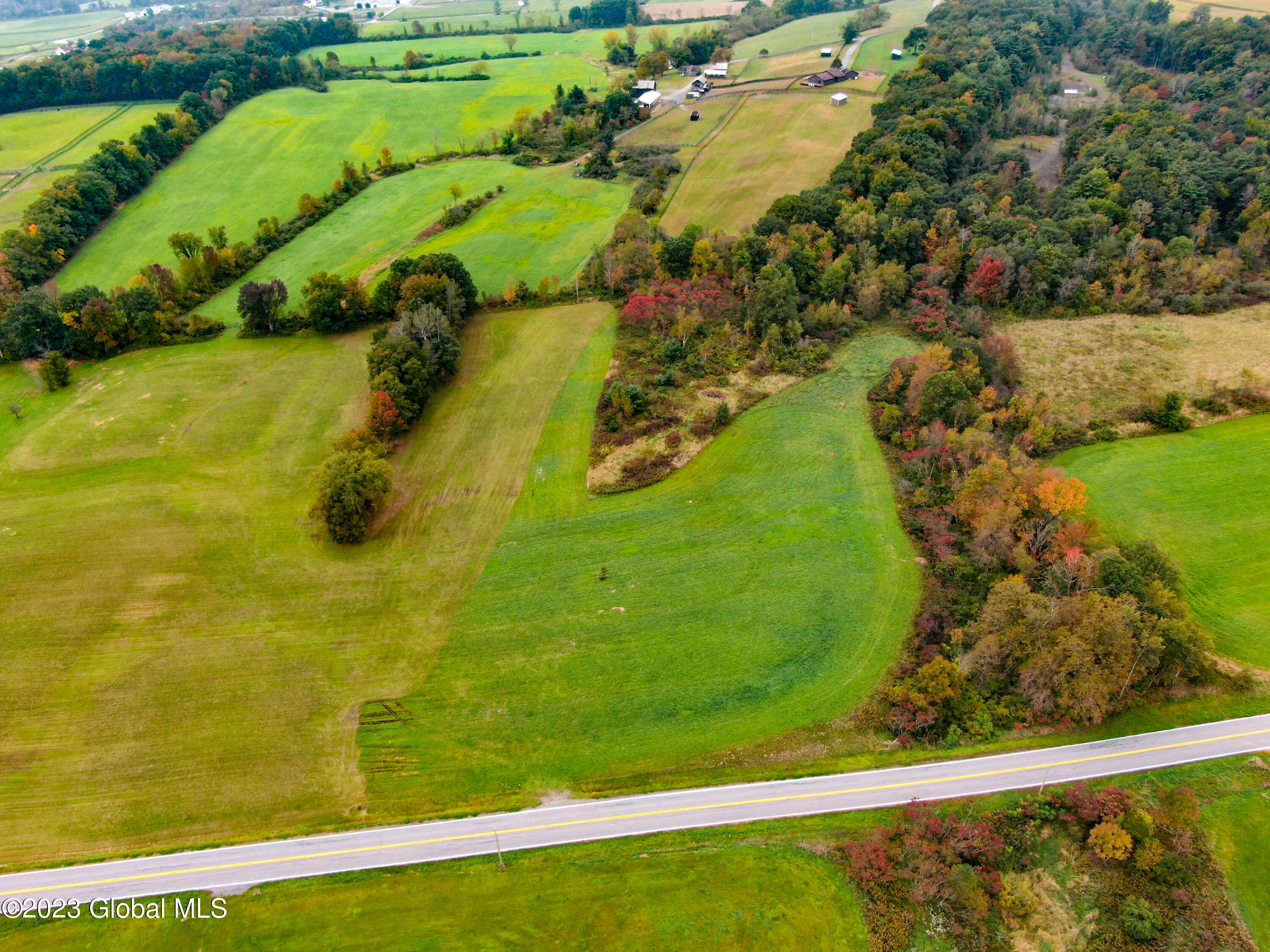 555 Peters Road Gansevoort, NY 12831 - Photo 12 of 15 BA06D34B-B7DA-4DFF-BA36-80741A64D138