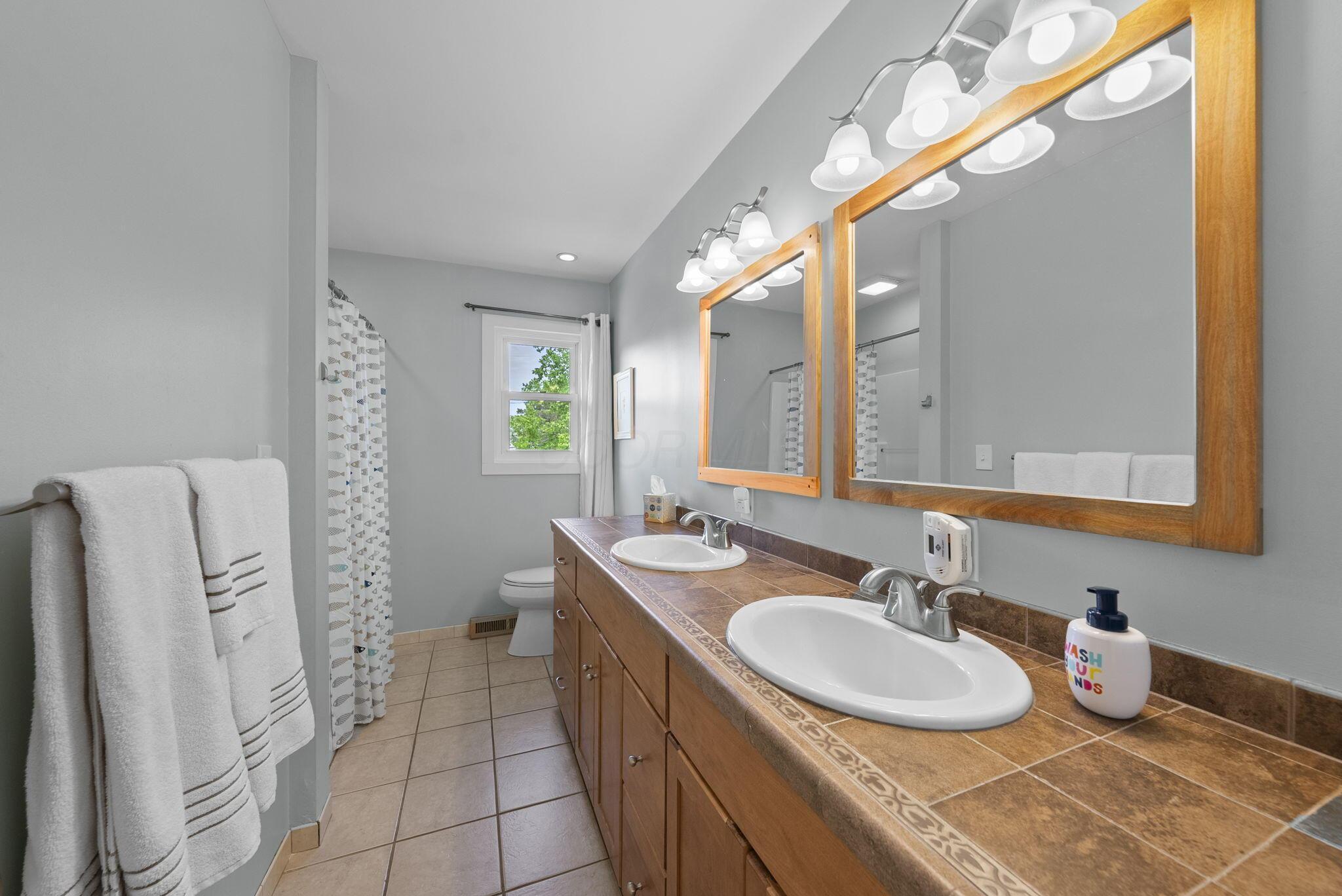 1920 McCoy Road Columbus, OH 43220 - Photo 27 of 51 Gallery Image 27