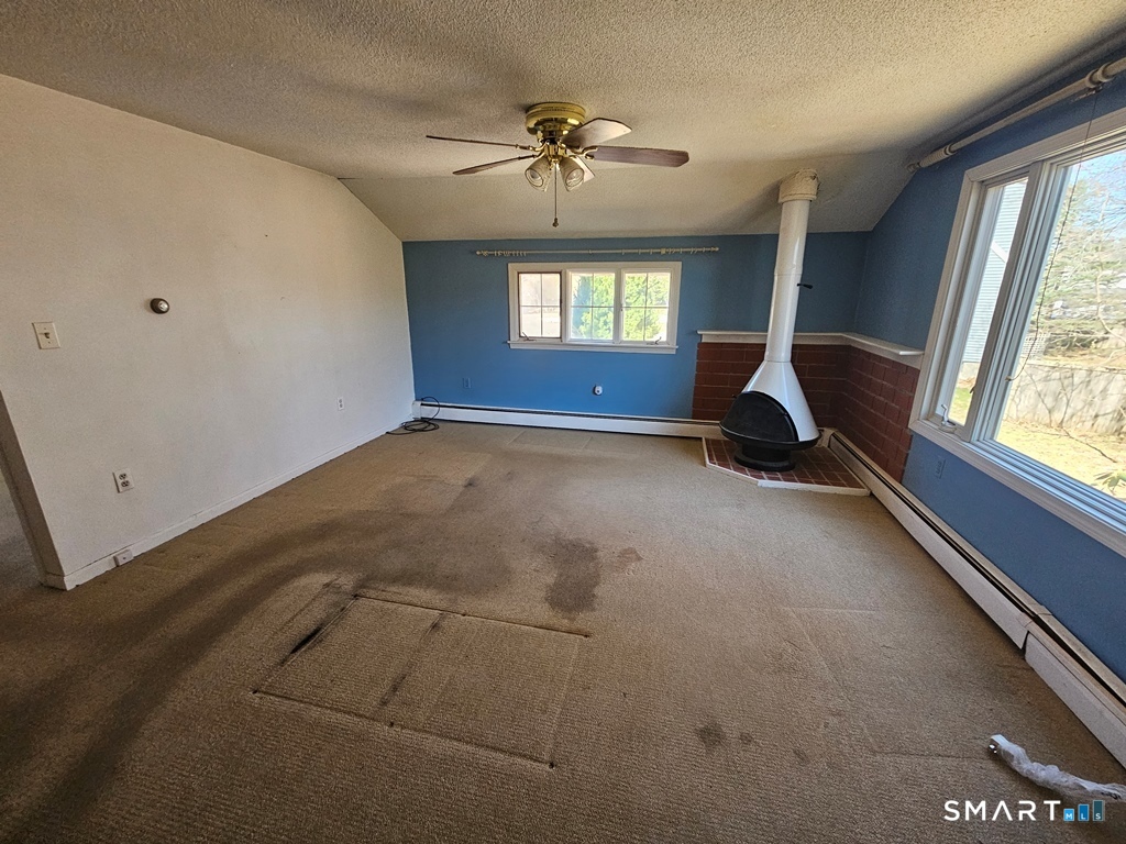114 Cottage Road Enfield, CT 06082 - Photo 15 of 21 Gallery Image 15