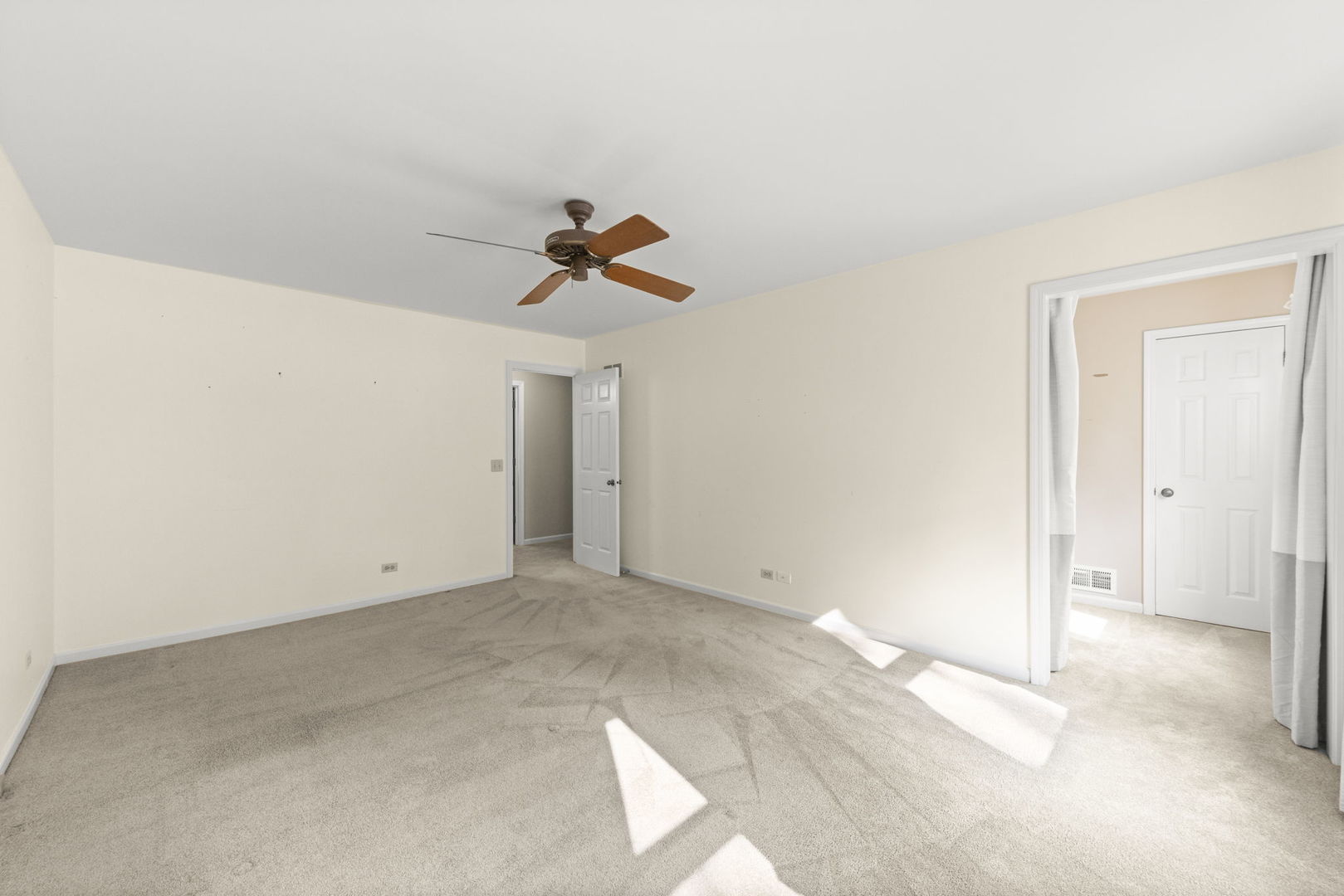 1209 West Bauer Road Naperville, IL 60563 - Photo 15 of 41