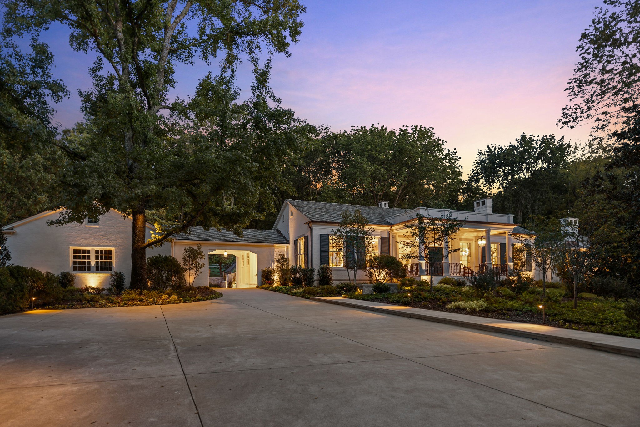 1410 Chickering Road Nashville, TN 37215 - Photo 4 of 68