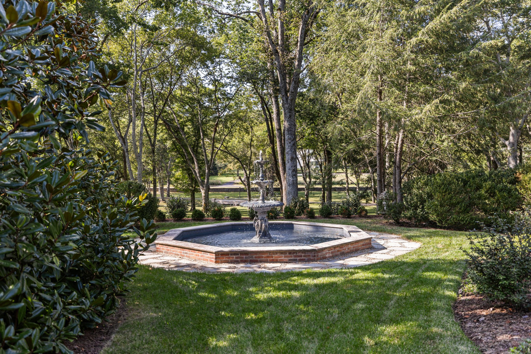 1410 Chickering Road Nashville, TN 37215 - Photo 8 of 68