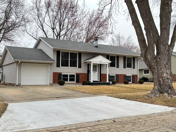 a view of a large building