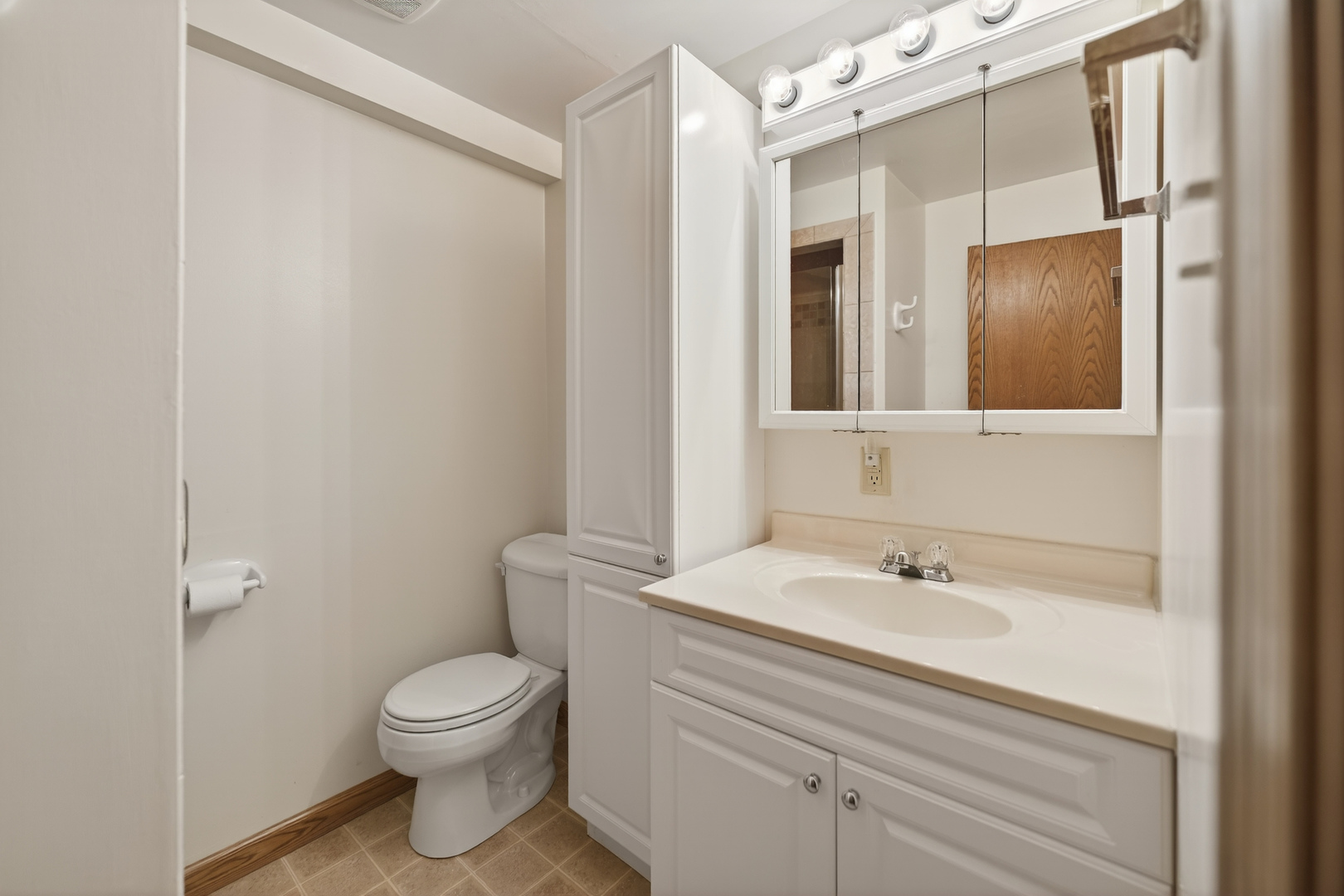 623 Colonial Drive DeKalb, IL 60115 - Photo 25 of 32