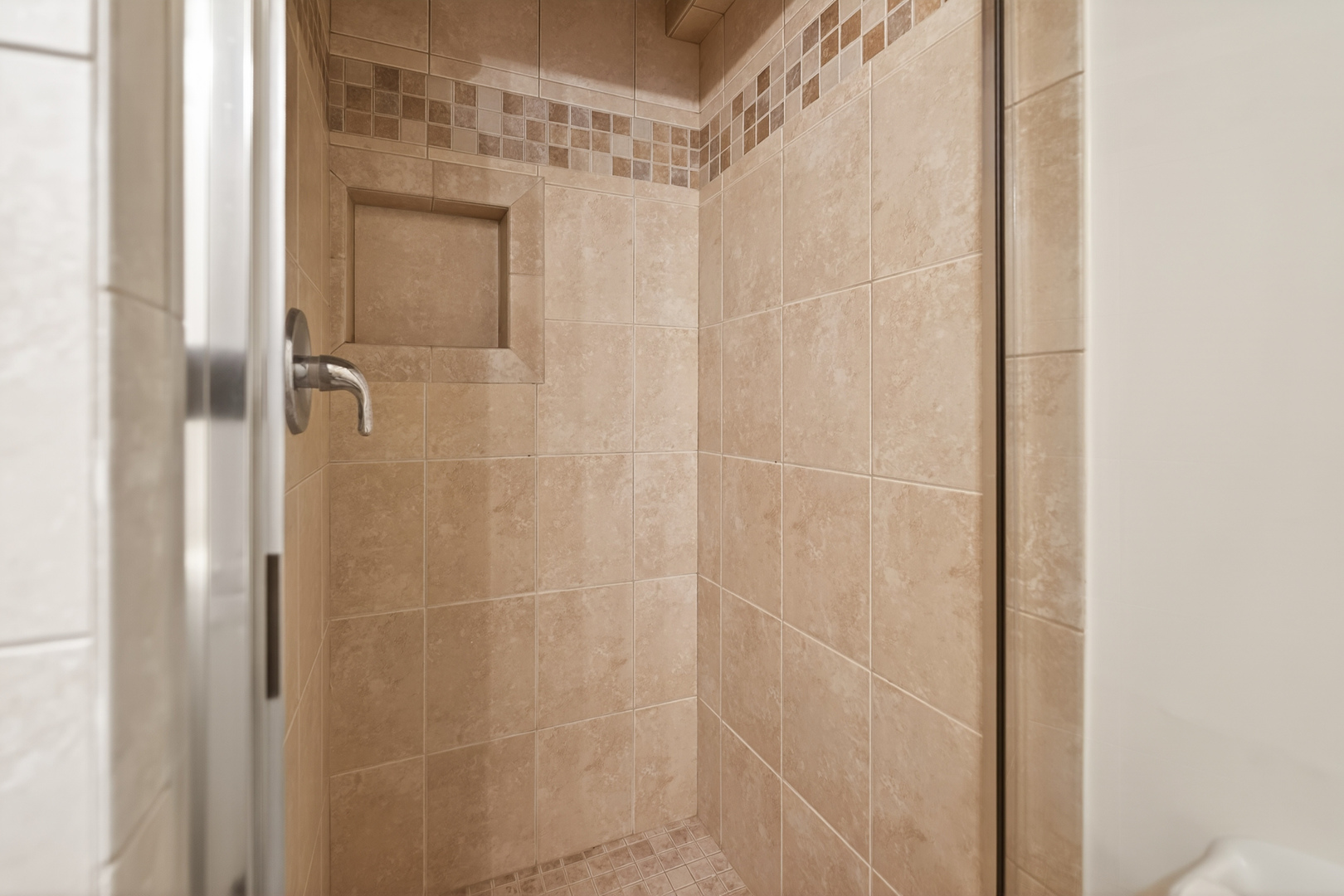 623 Colonial Drive DeKalb, IL 60115 - Photo 26 of 32