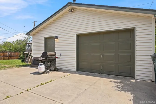 $520,000 | 986 East 114th Place, Denver, CO 80233