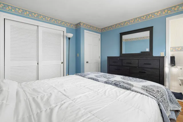 $535,000 | 370 Sagamore Street, Manchester, NH 03104